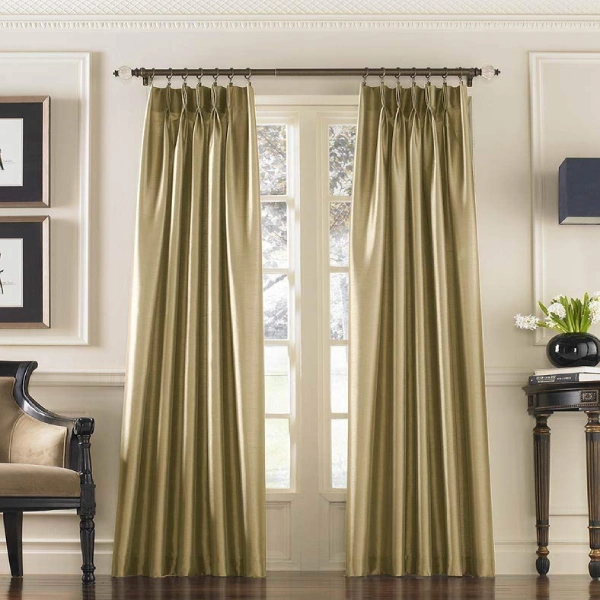 Silk Curtains In Dubai